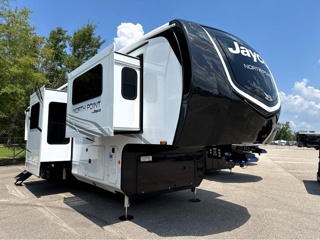 2026 JAYCO NORTH POINT 382FLRB - Image 1