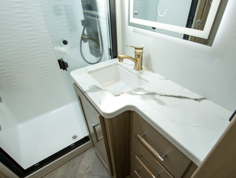 2026 Keystone Raptor 441HB - Image 25