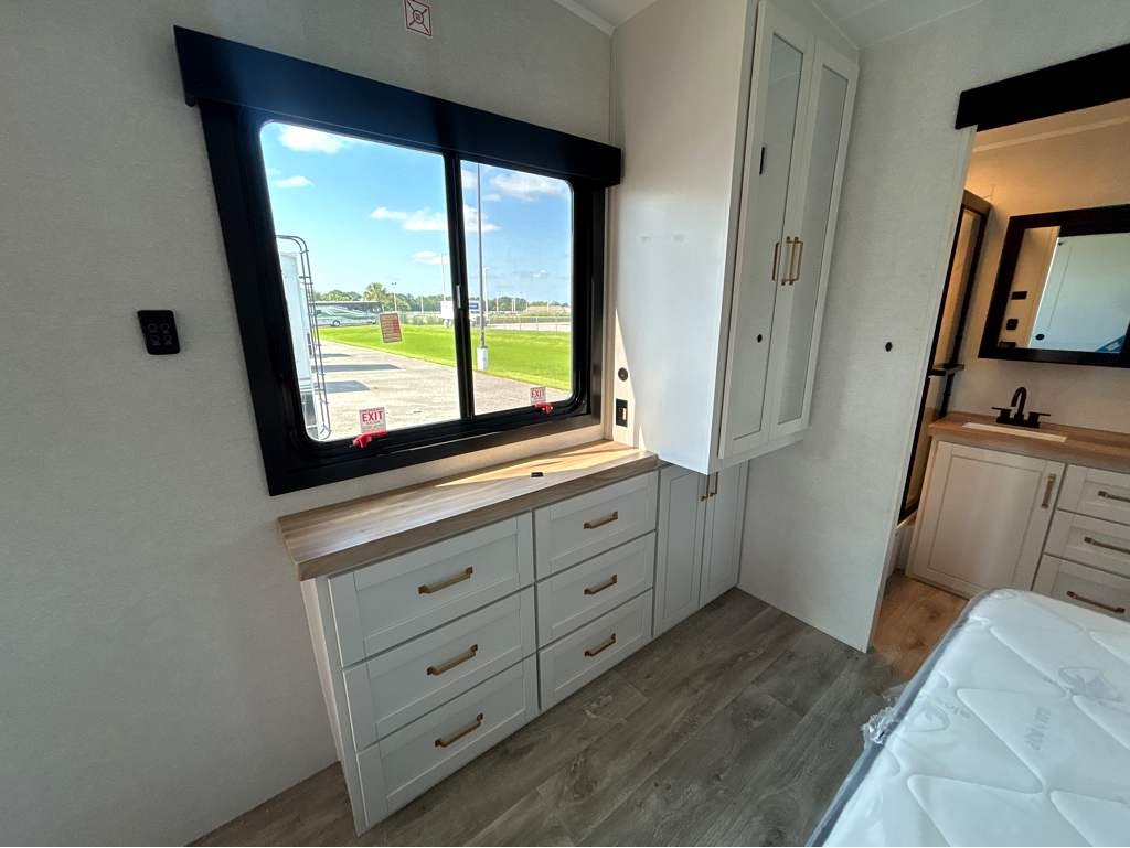 2026 JAYCO EAGLE 367TBTS - Image 14
