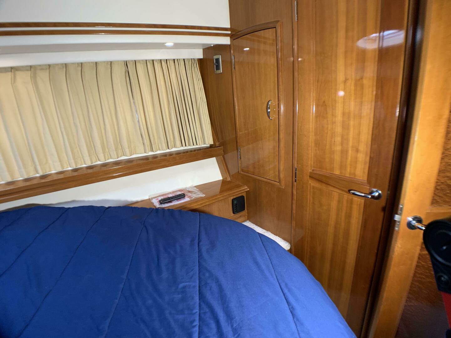 2006 Carver 56 Voyager - Image 81