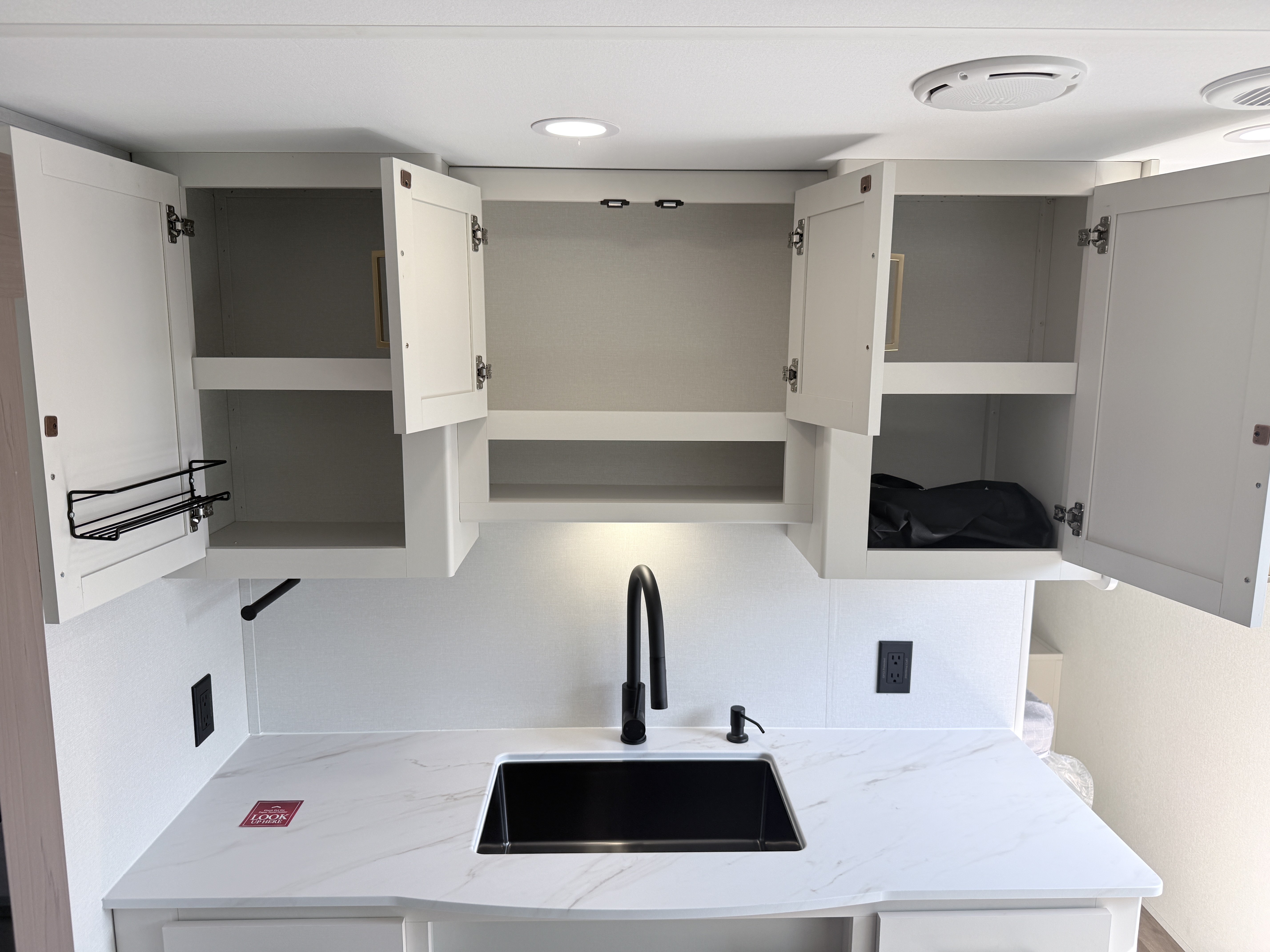 2026 GRAND DESIGN TRANSCEND 26RBX - Image 23
