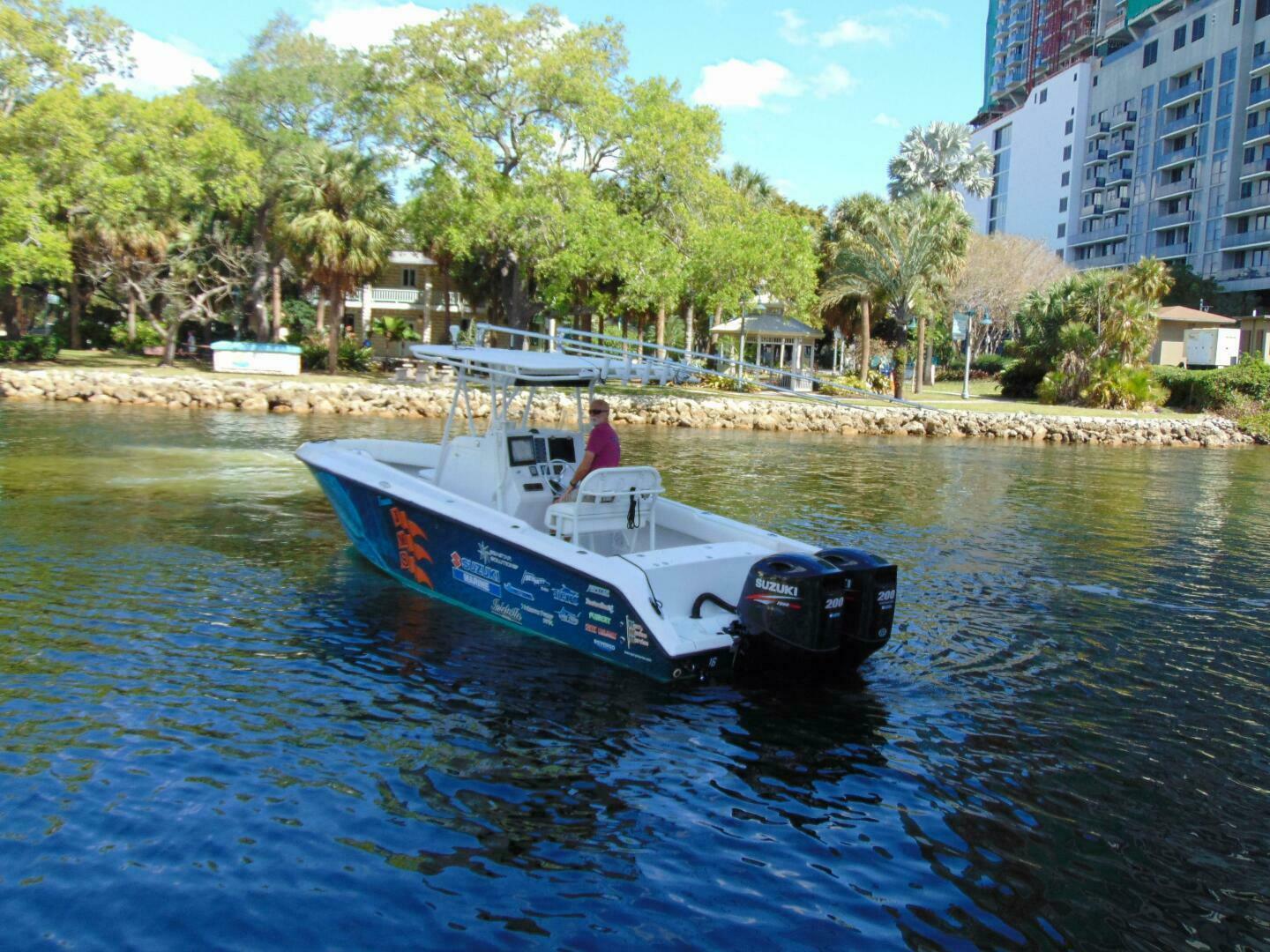 2002 Jupiter 27 Open - Image 16