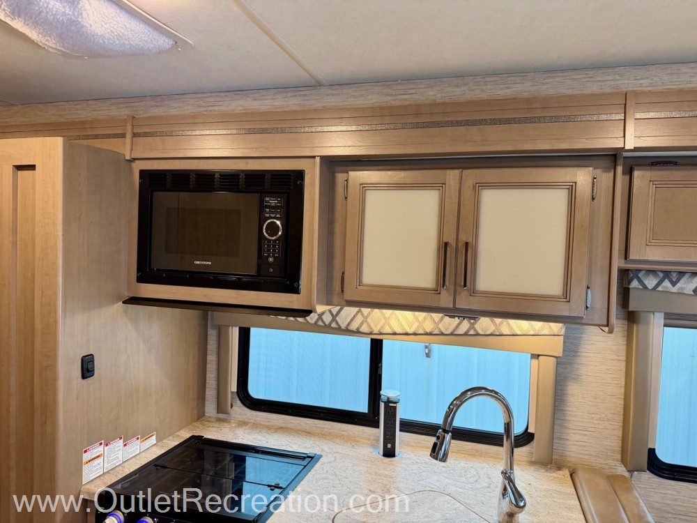 2021 Thor Motor Coach QUANTUM SL31 - Image 14