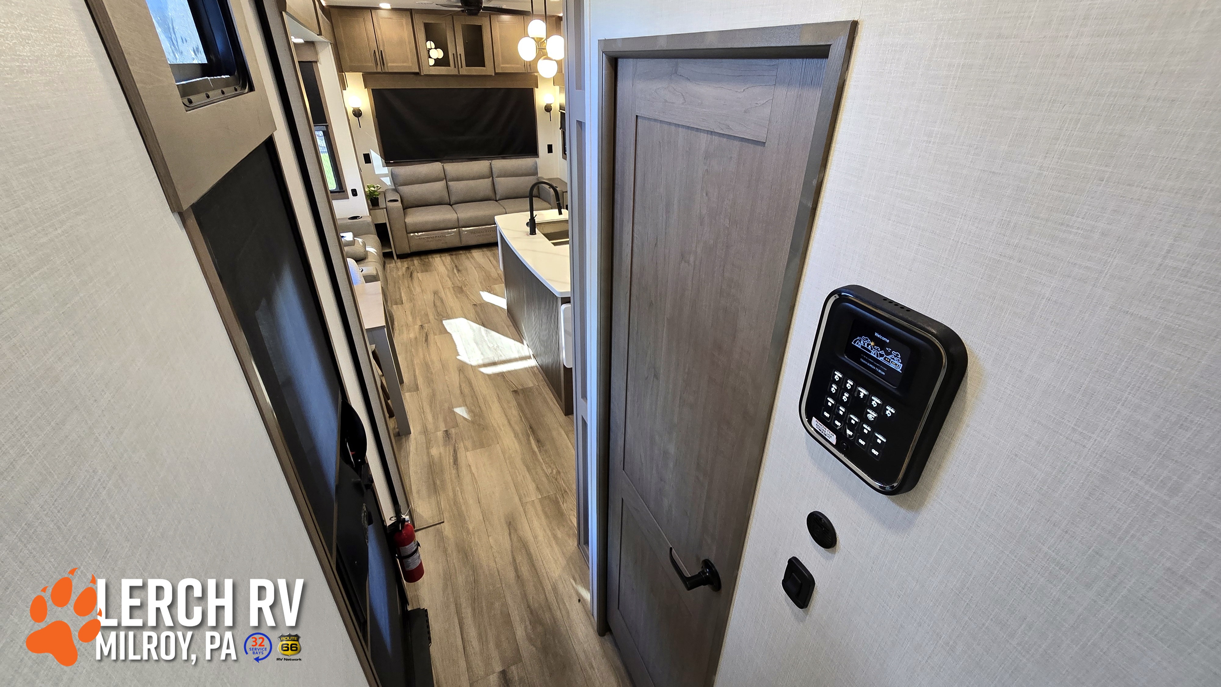 2027 KZ RV Durango Gold G366FBQ - Image 62