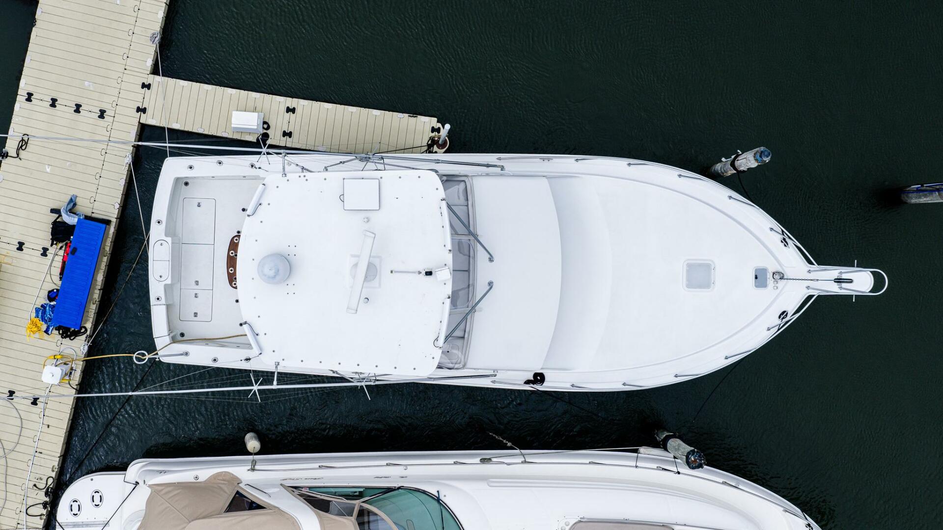 2003 Egg Harbor 42 Convertible - Image 4
