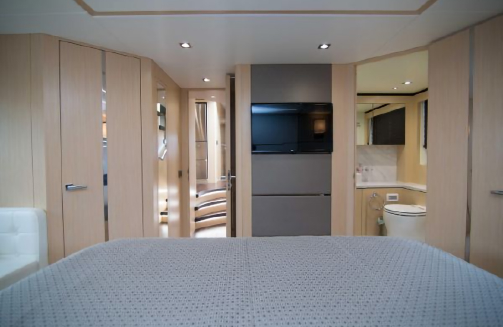2018 Sunseeker Predator - Image 57