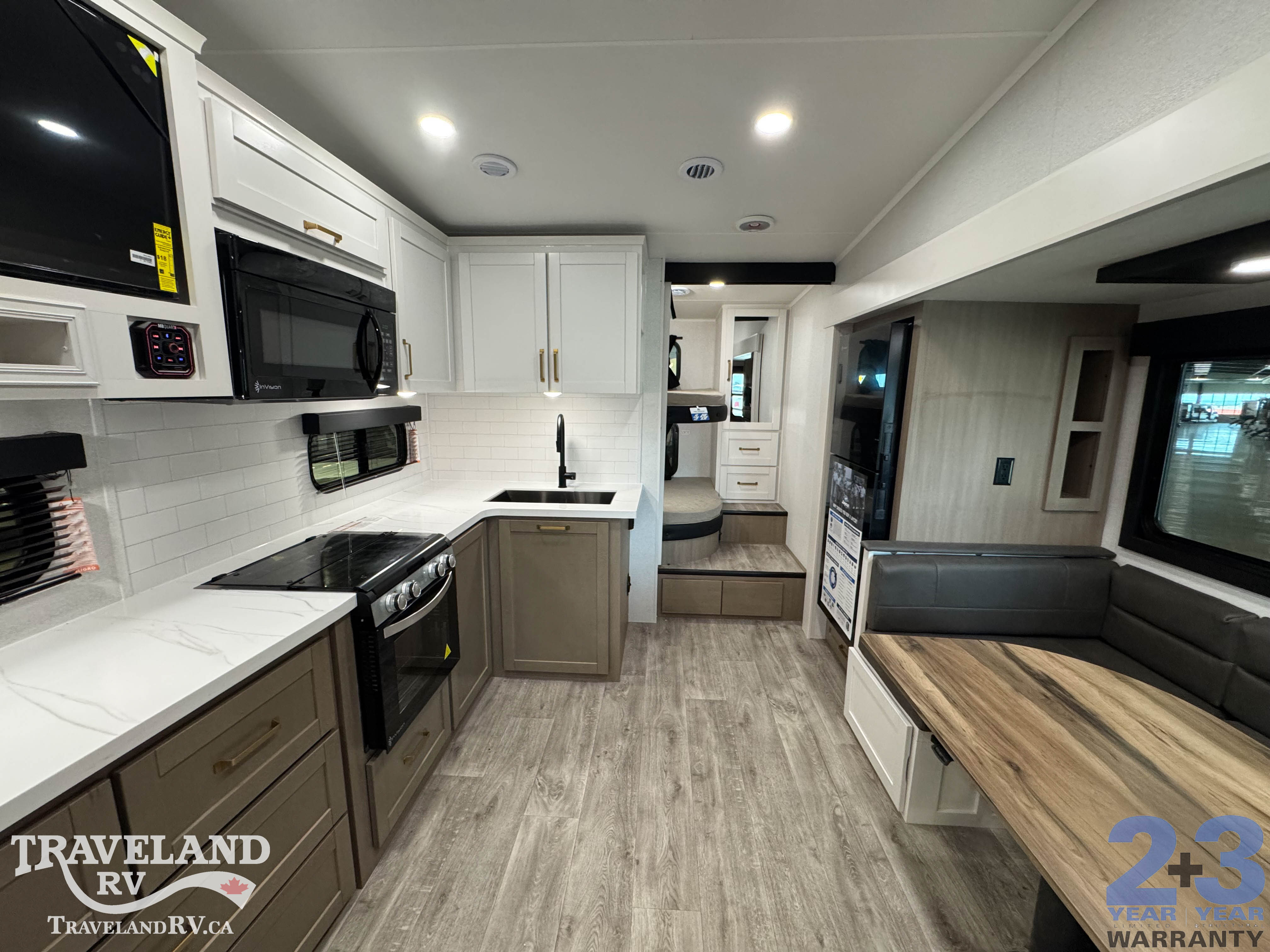 2027 Jayco Eagle HT 29DDB - Image 3