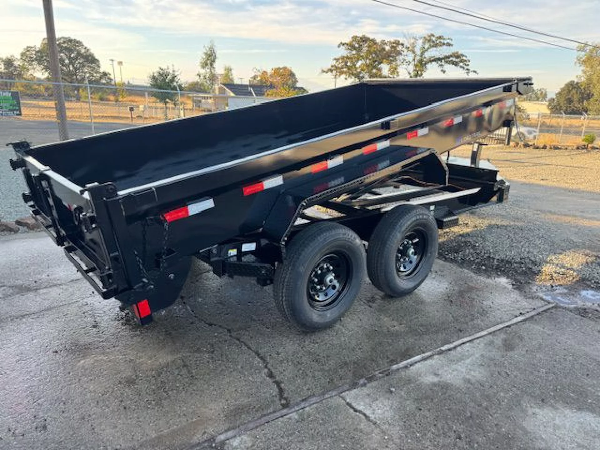 2026 LOAD TRAIL LOAD TRAIL DT142 7 X 14 GVWR 14K - Image 2