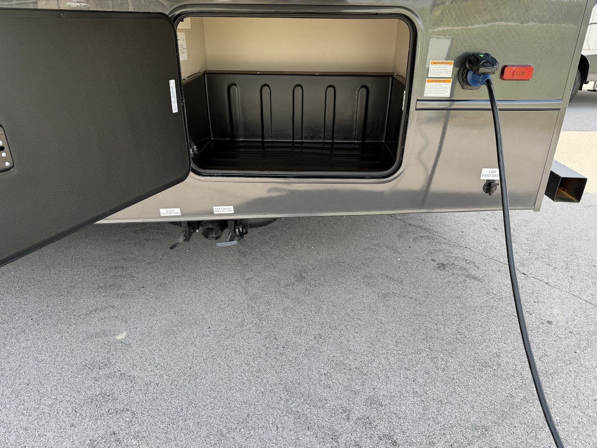2027 JAYCO GREYHAWK 29MV - Image 4