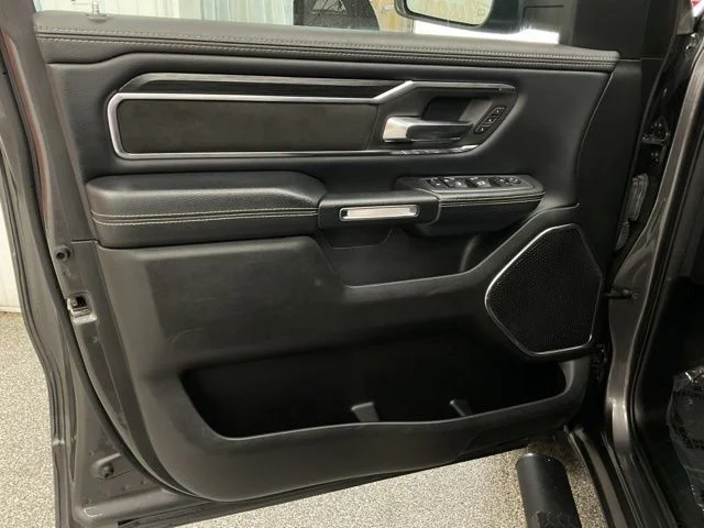 2024 Ram Ram 1500 Pickup Crew Cab Laramie 4WD - Image 12
