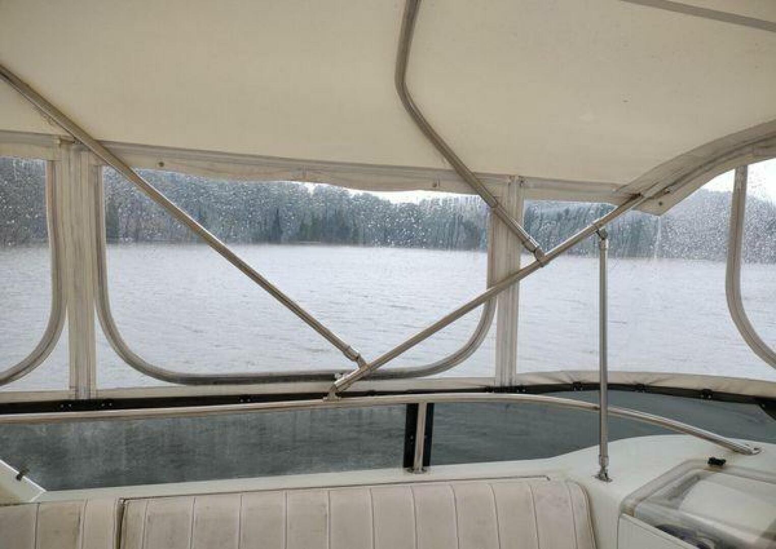 1996 Hatteras 50' Sport Deck - Image 80
