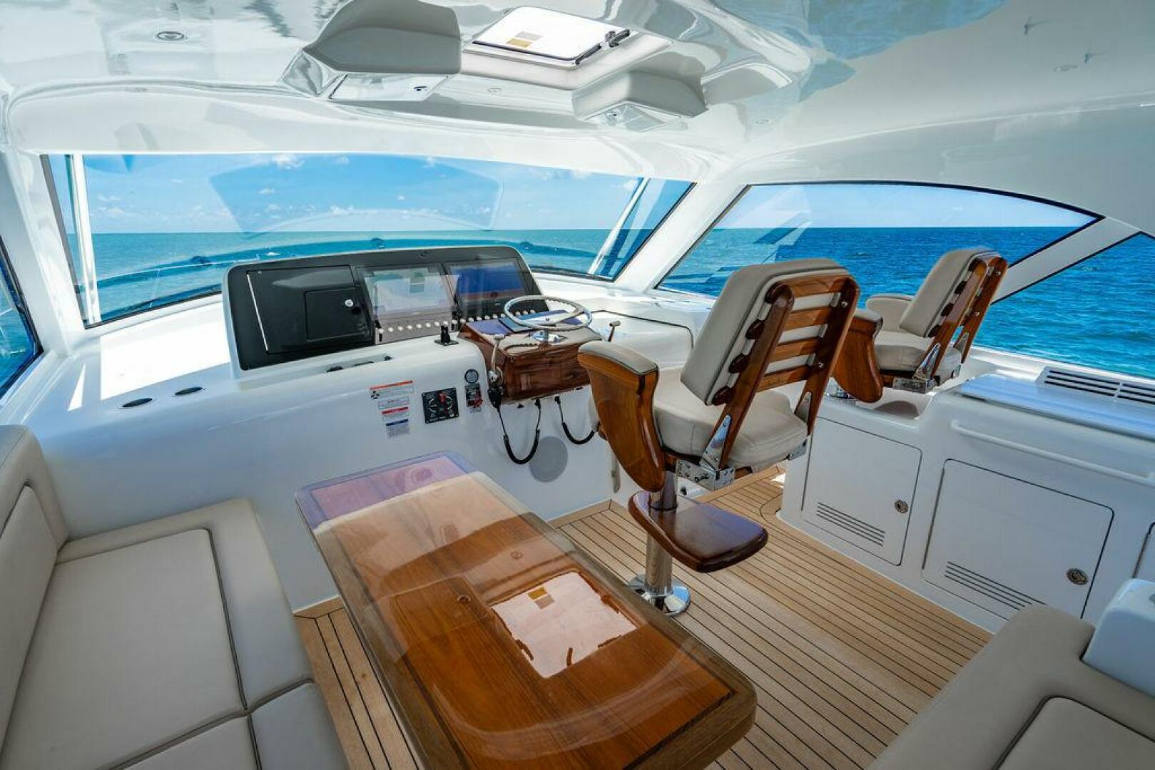 2023 Hatteras GT45X - Image 23