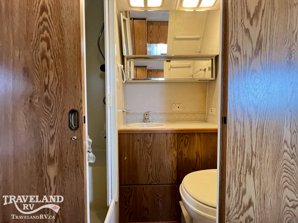 2001 AIRSTREAM SAFARI 25RBT - Image 28