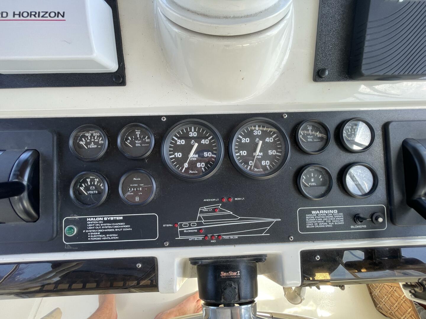 1994 Silverton 34 Motor Yacht - Image 14