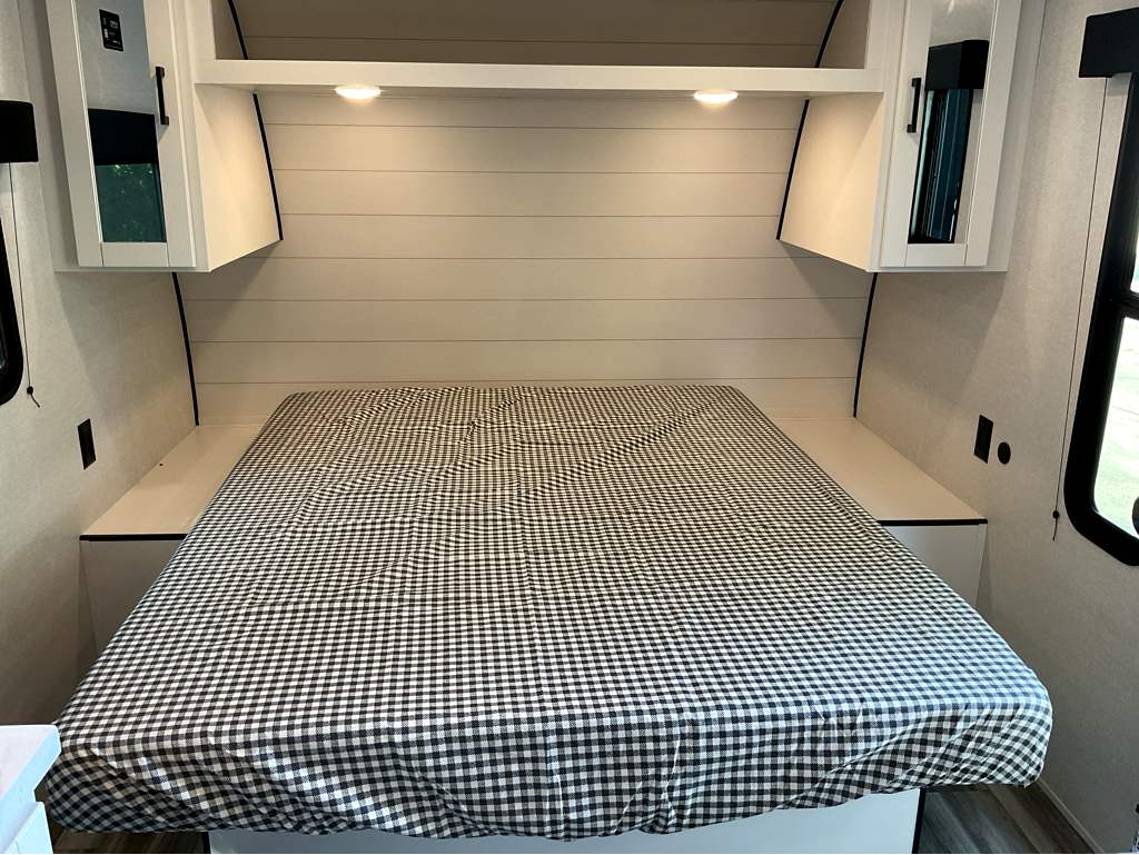2026 JAYCO Jay Flight SLX 175 FQ - Image 6