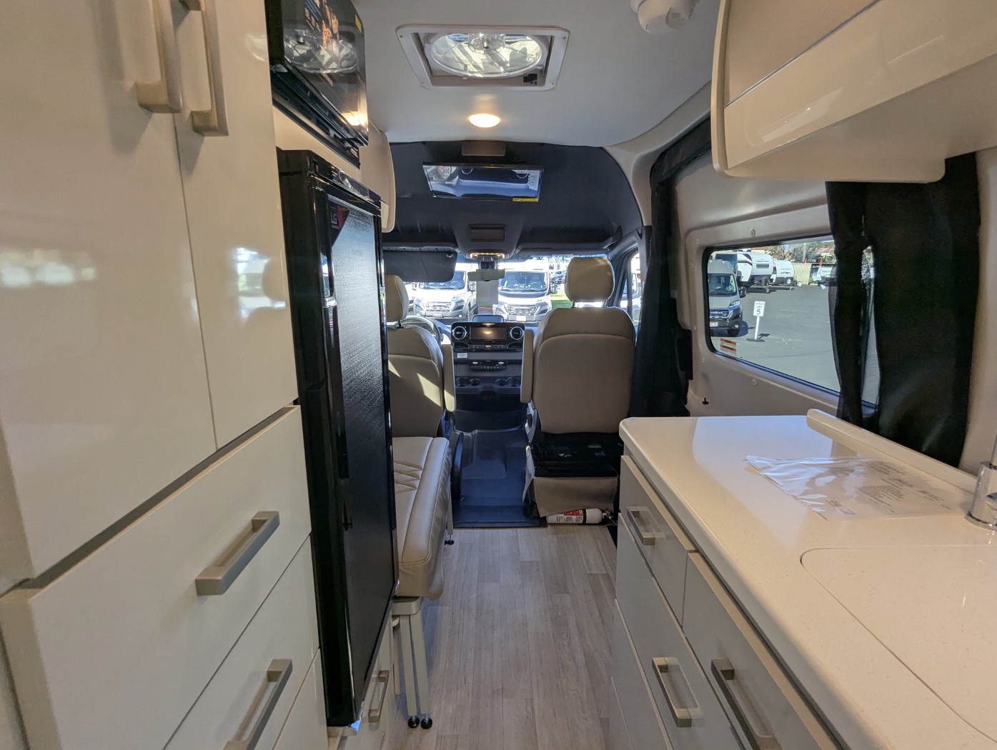 2026 Thor Motor Coach Tranquility 24A - Image 30