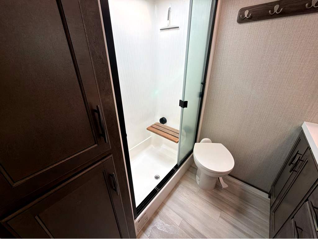 2022 GRAND DESIGN SOLITUDE 390RK - Image 22