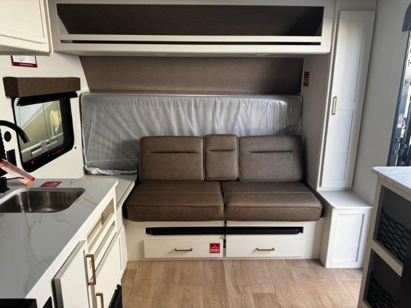 2026 Grand Design Transcend ONE 131DL - Image 7
