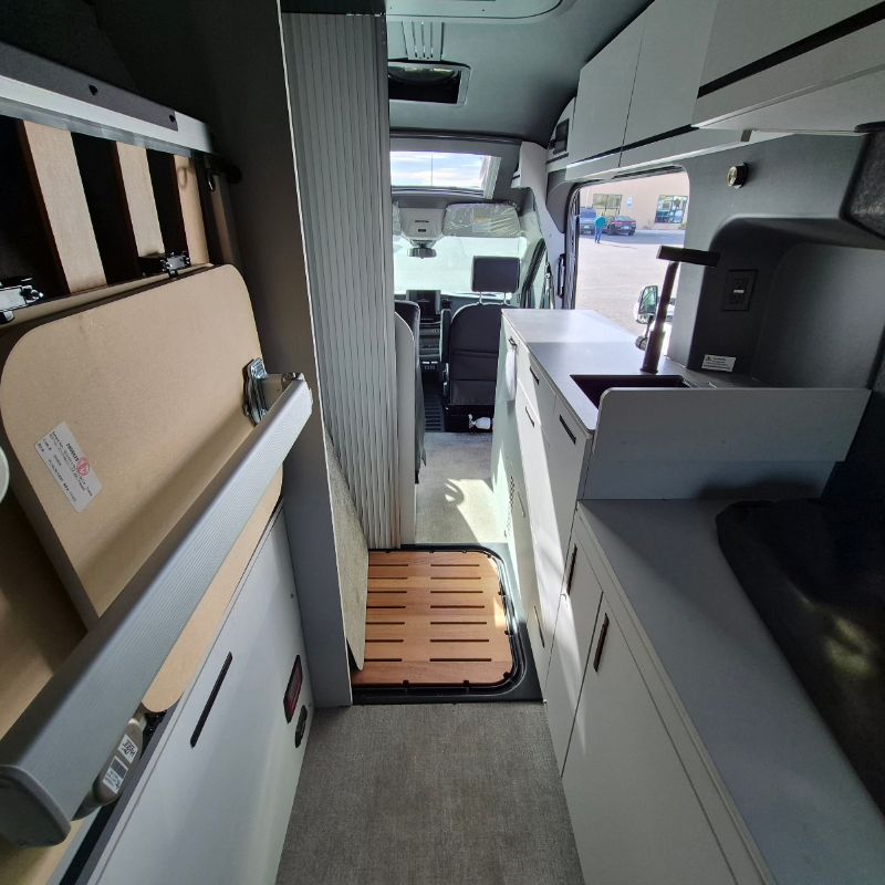 2026 Grand Design Lineage Series VT LVT1 - Image 15