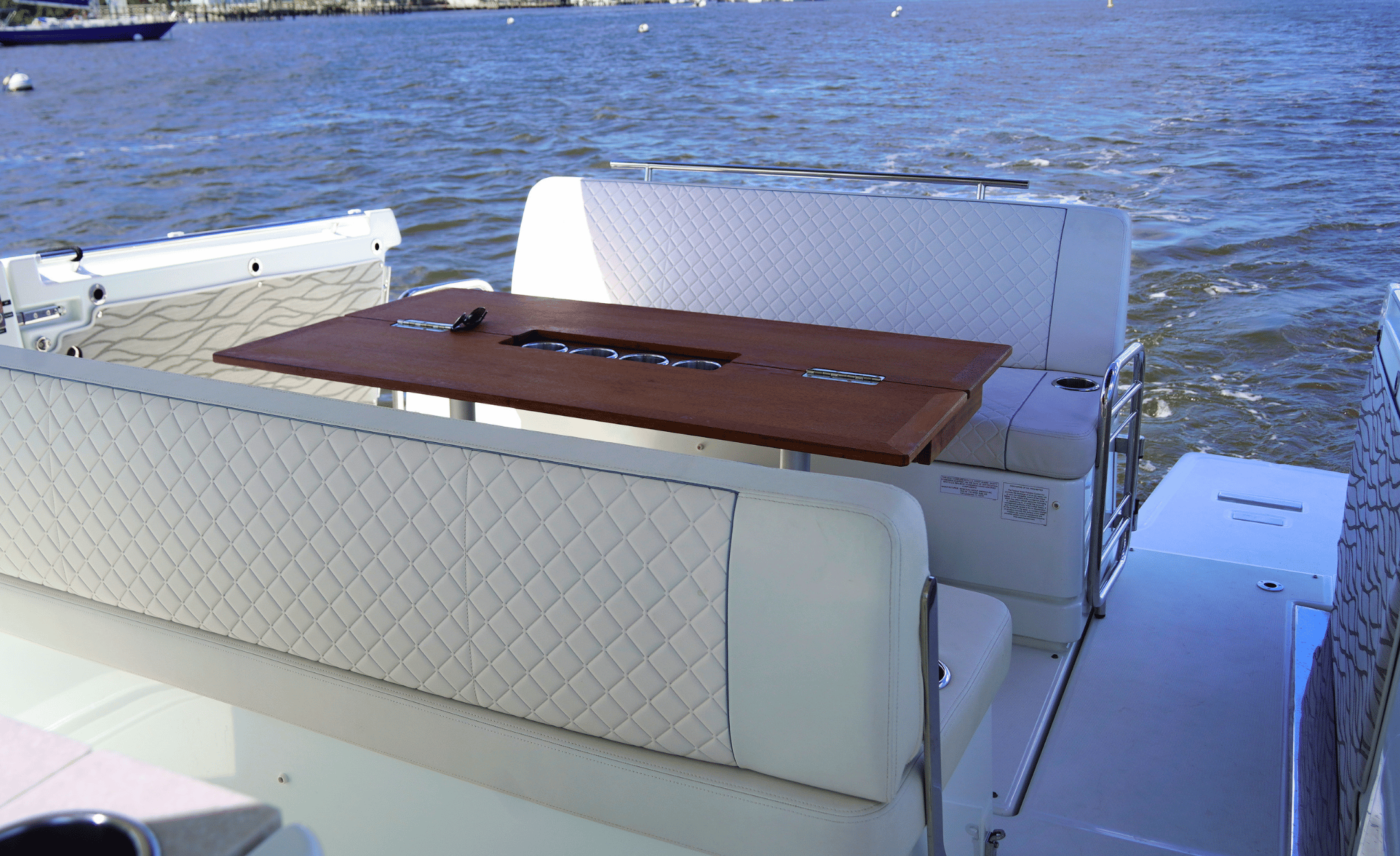 2025 JEANNEAU DB 37 - Image 23