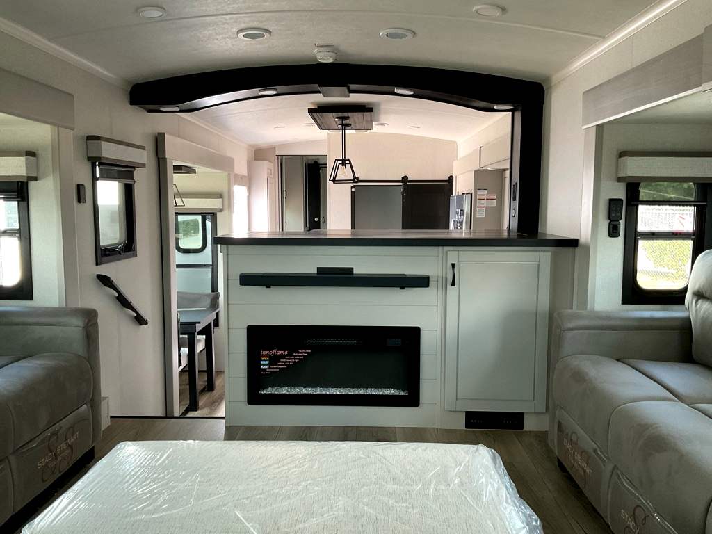 2026 JAYCO NORTH POINT 382 FLRB - Image 14