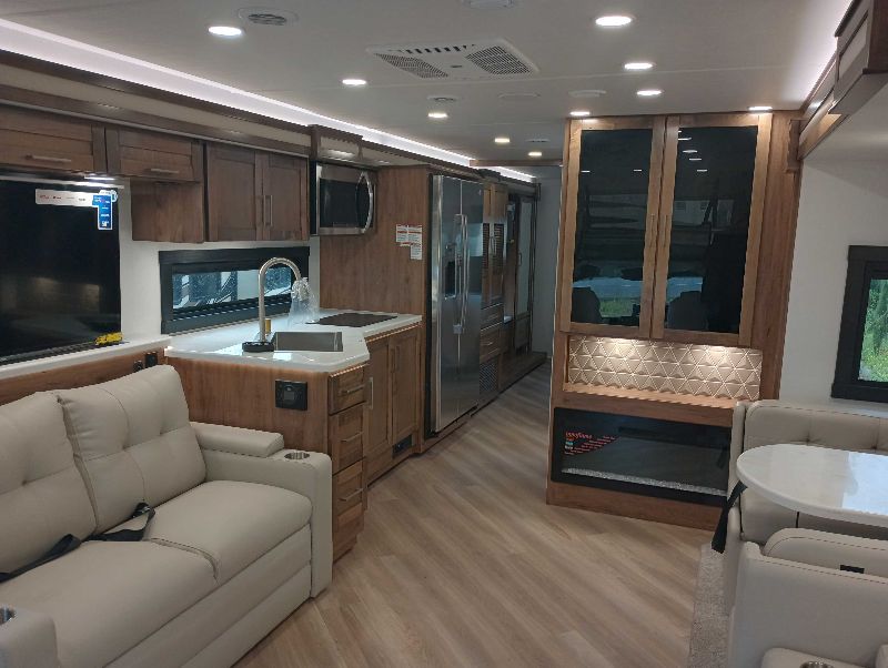 2026 Entegra Coach Accolade 37M - Image 26