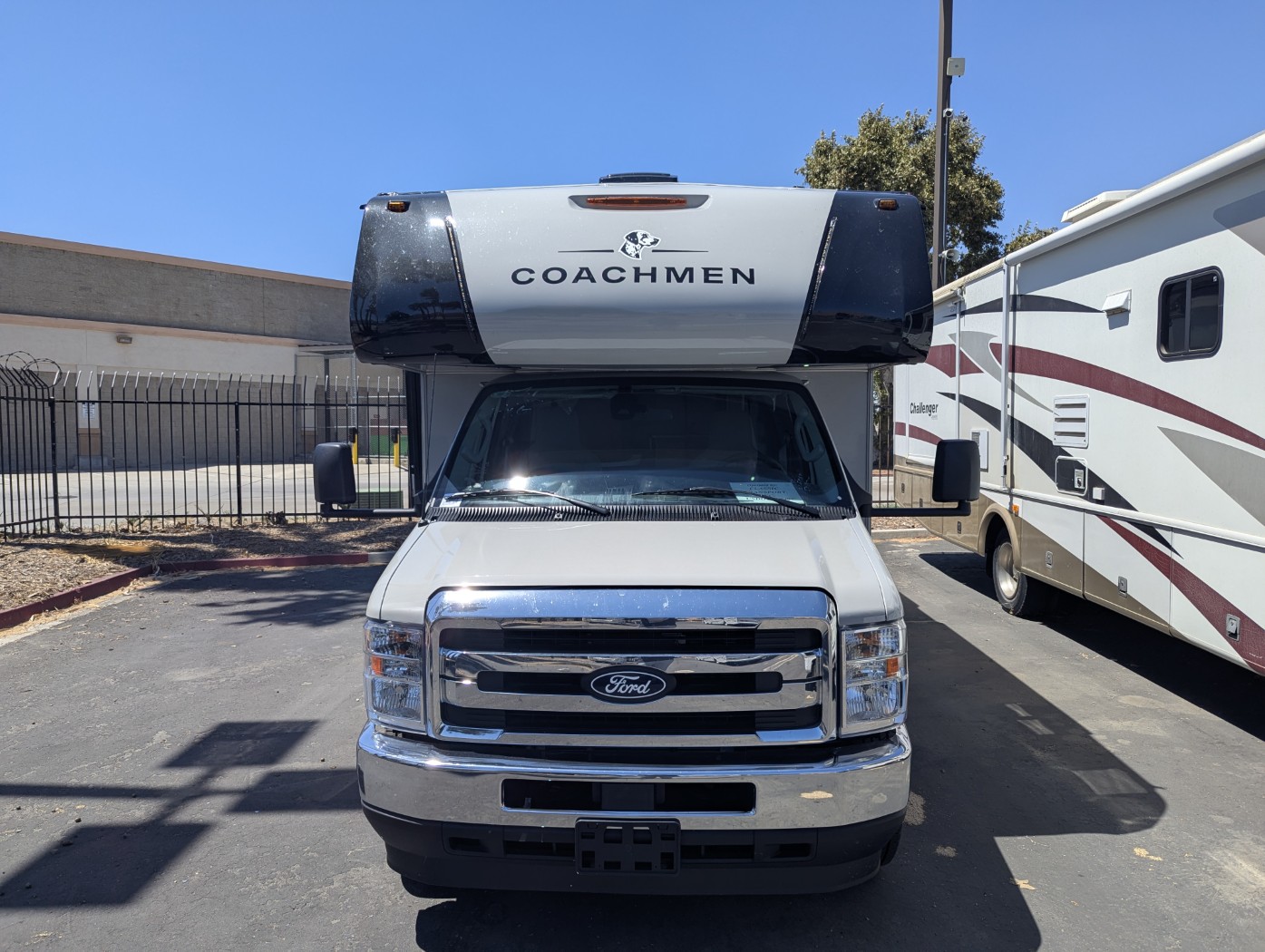 2027 Coachmen Cross Trail 26XG - Image 2