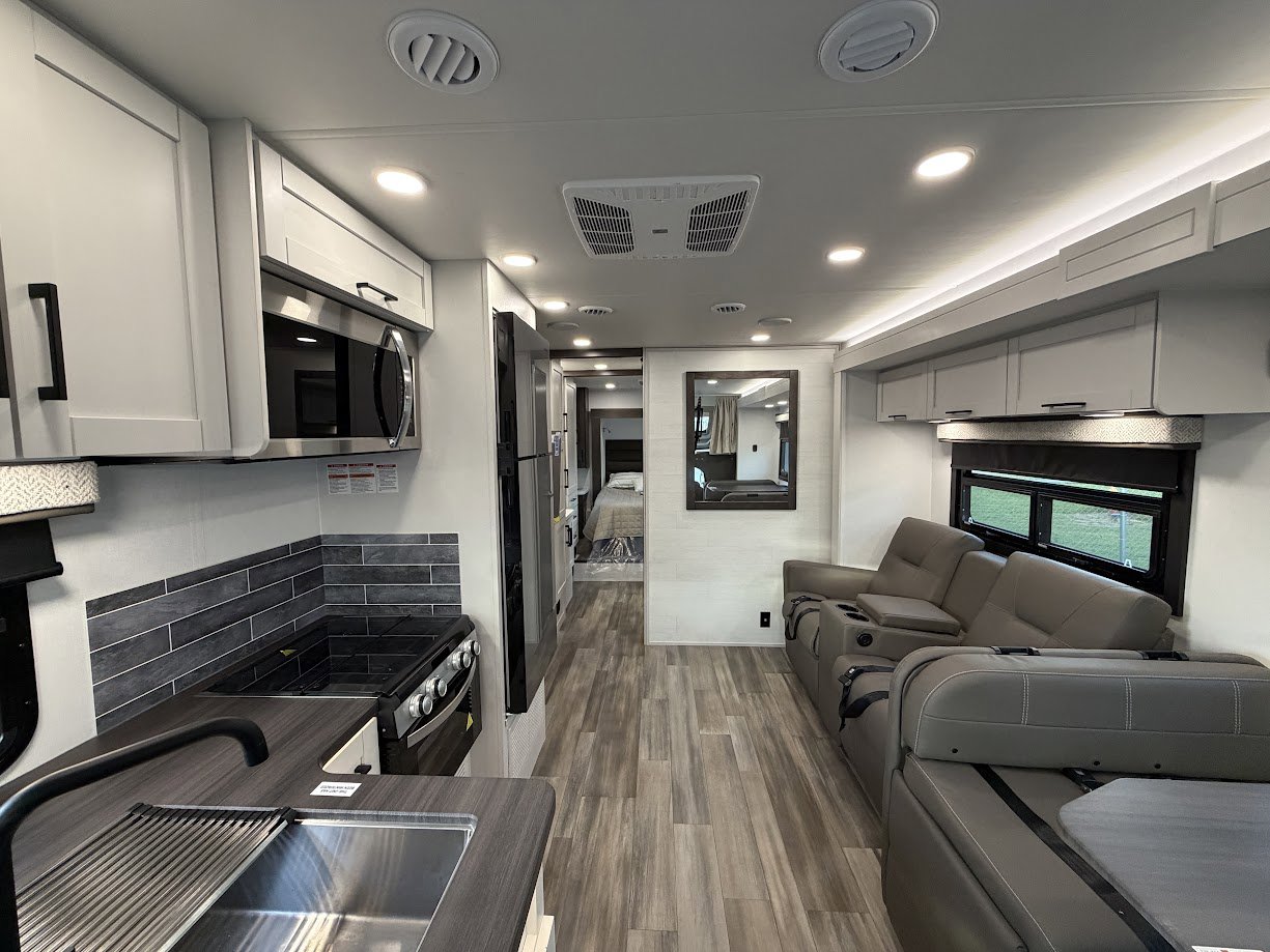 2026 JAYCO GREYHAWK 30Z - Image 13