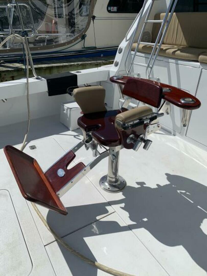 2000 Viking 50 Convertible Sportfish - Image 37