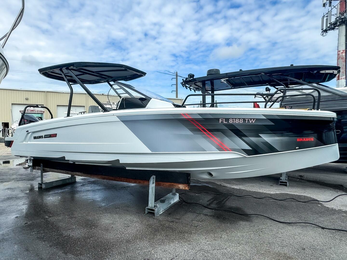 2023 Beneteau Antares 11 - Image 17