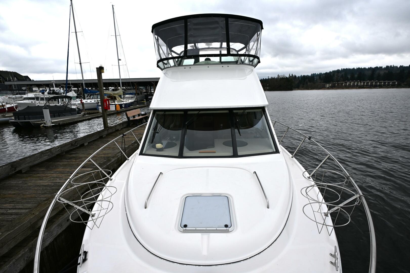 1996 Bayliner 4087 Aft Cabin Motoryacht - Image 15