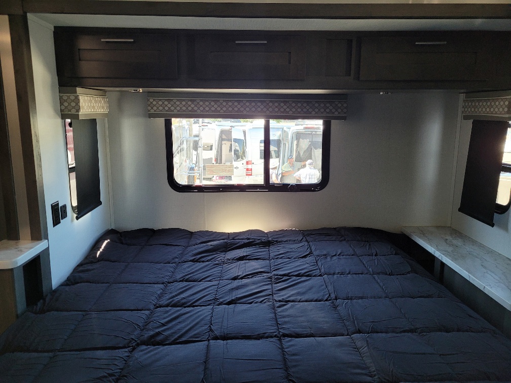 2023 Forest River Georgetown 5 Series GT5 34M5 - Image 24