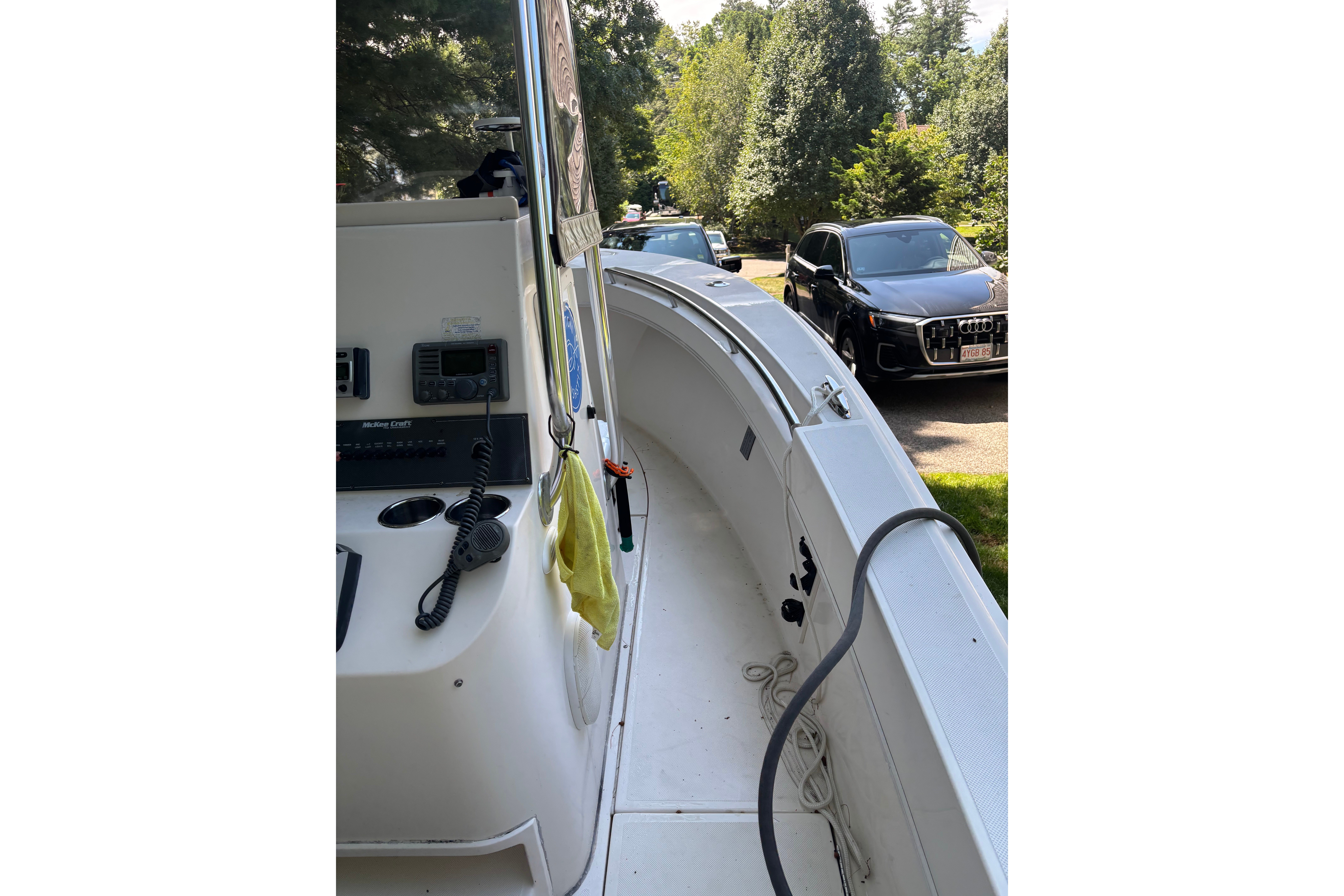 2007 McKee Craft Freedom 22 CC - Image 12
