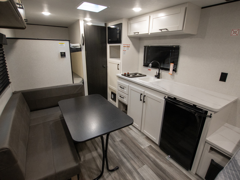 2026 Jayco Jay Flight SLX 172DB - Image 5