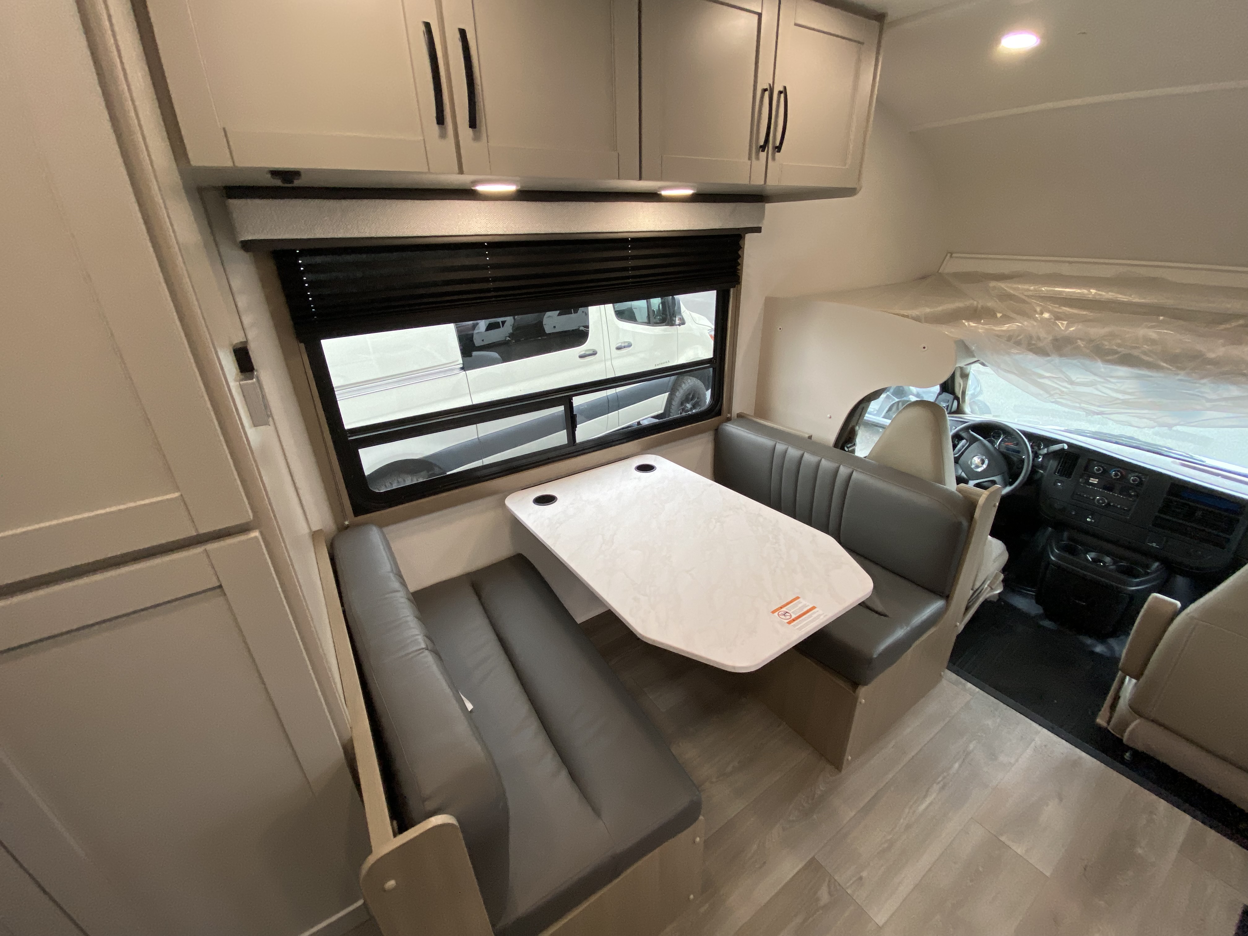 2027 Entegra Coach Odyssey SE 22C - Image 9