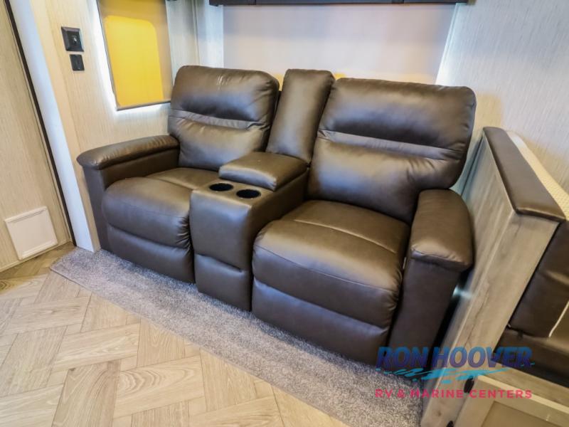 2023 PALOMINO 26RBSS - Image 21