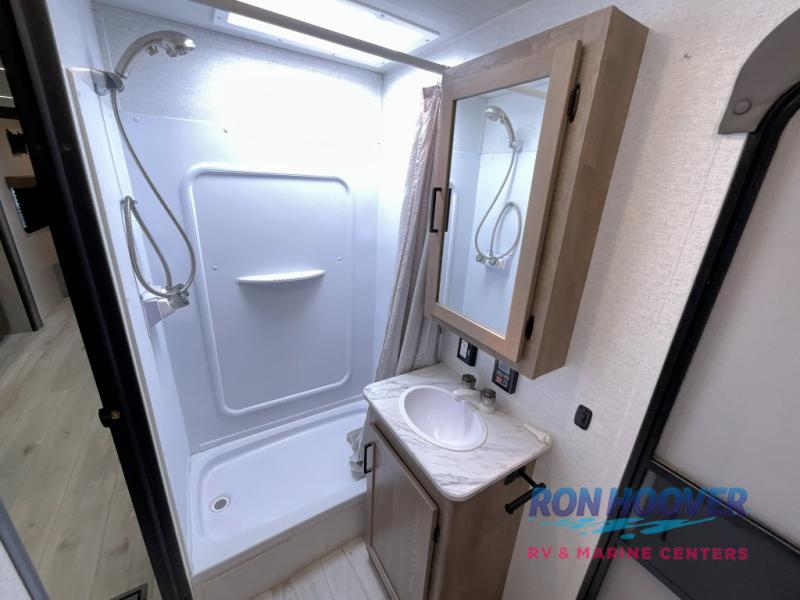 2025 KEYSTONE 310BR - Image 20