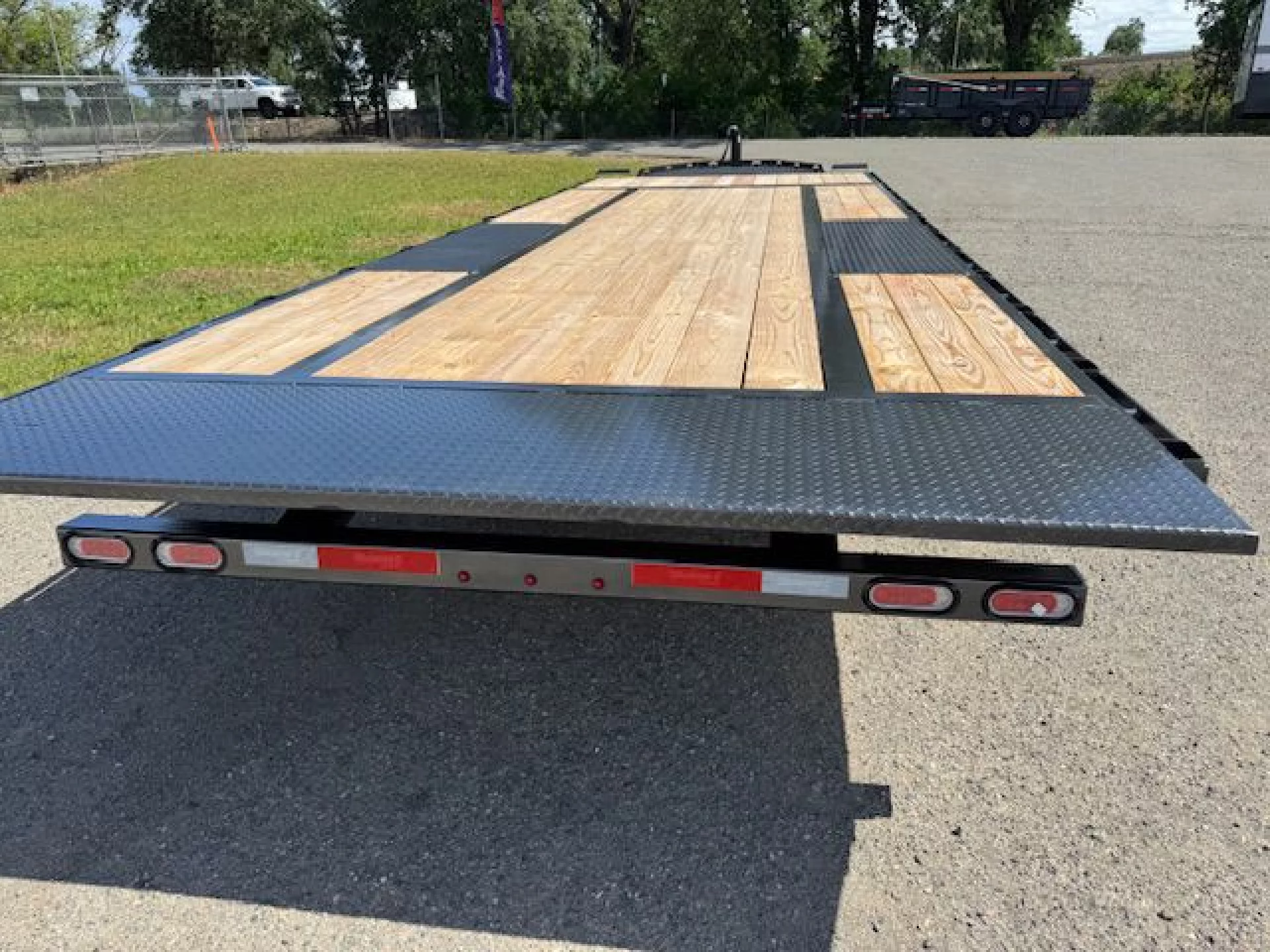 2026 DIAMOND C TRAILERS DIAMOND C DET 207 L24X102 14K - Image 6