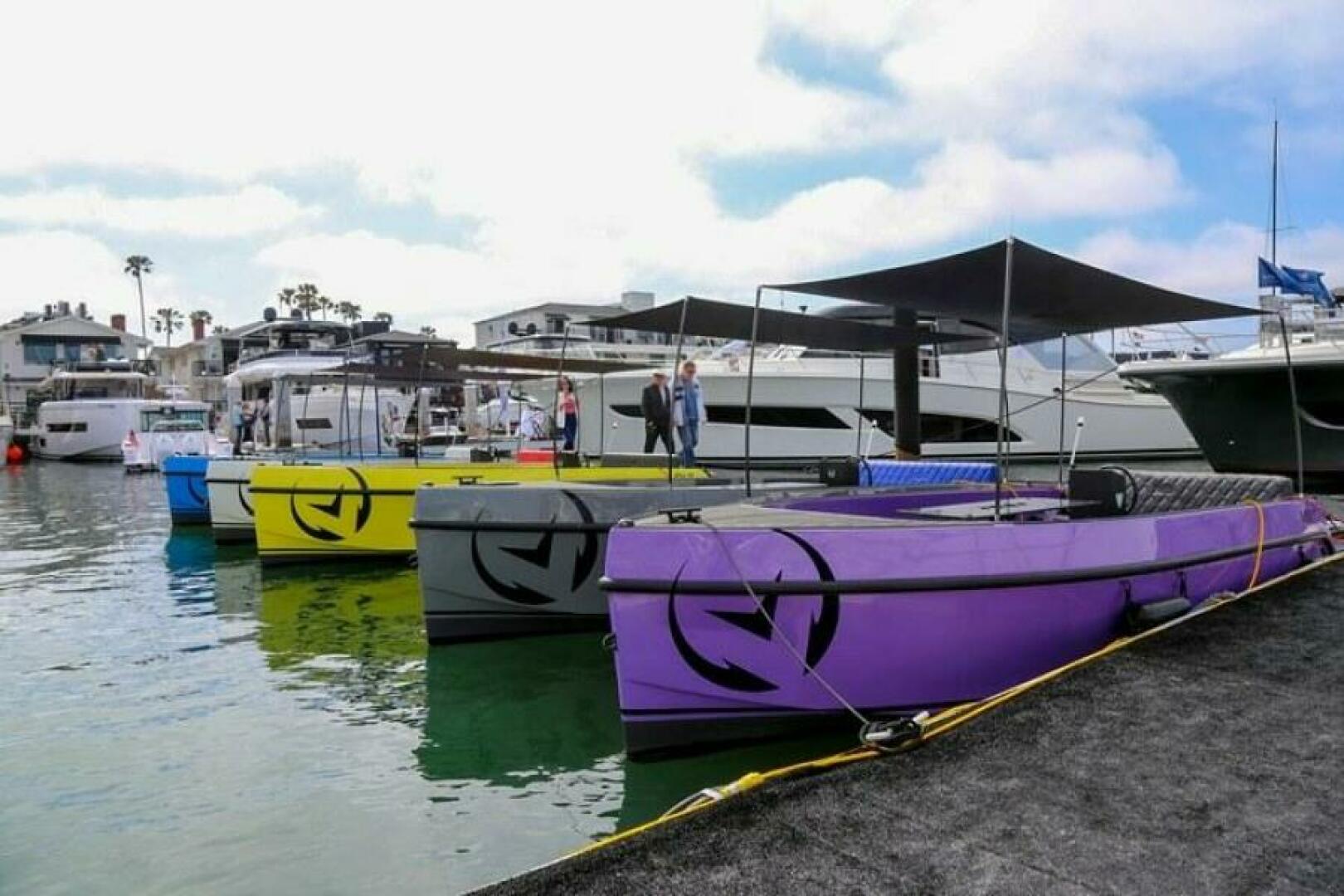 2024 Vision WX Tritoon - Image 182