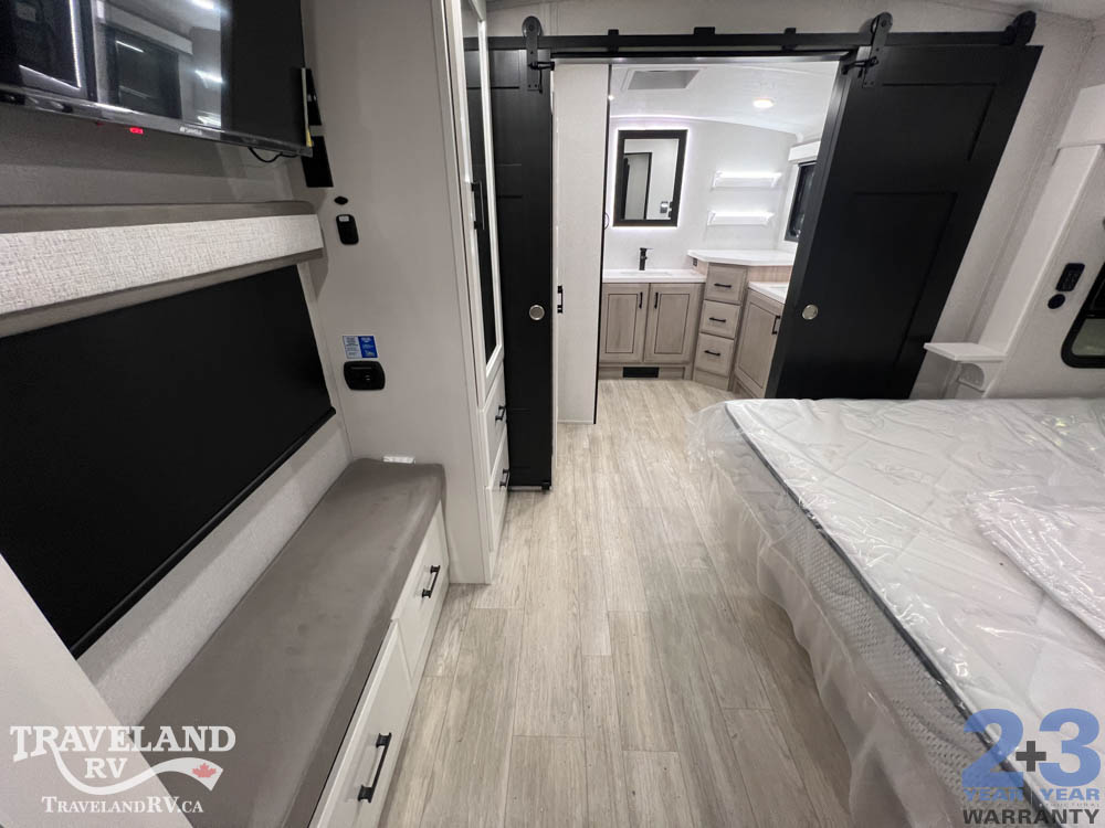 2026 Jayco Pinnacle 39FLOK - Image 23