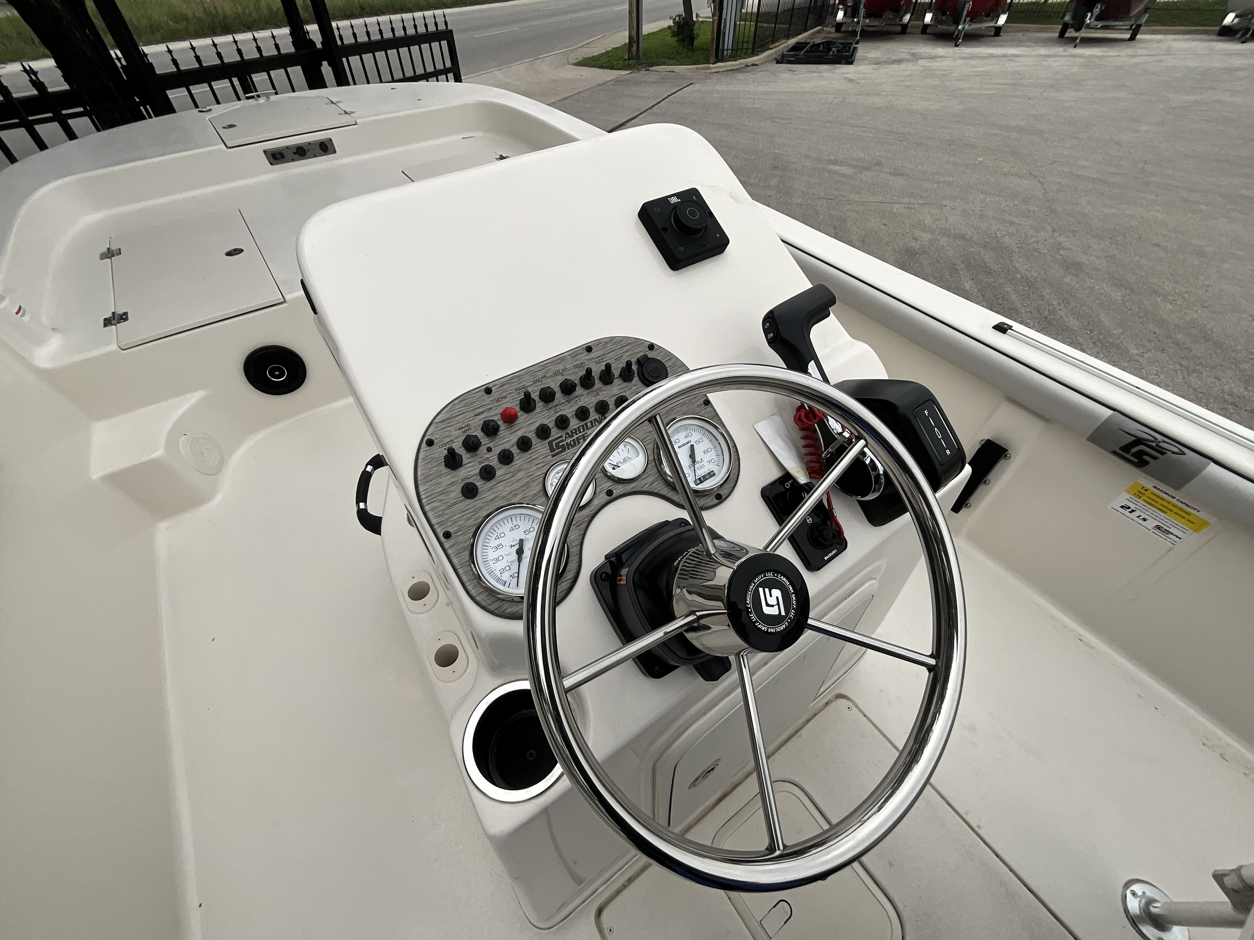2026 CAROLINA SKIFF 2026 21 LS - Image 7
