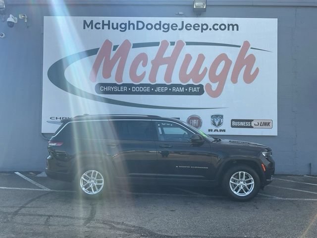 2022 Jeep Grand Cherokee L Utility 4D Laredo 4WD - Image 4
