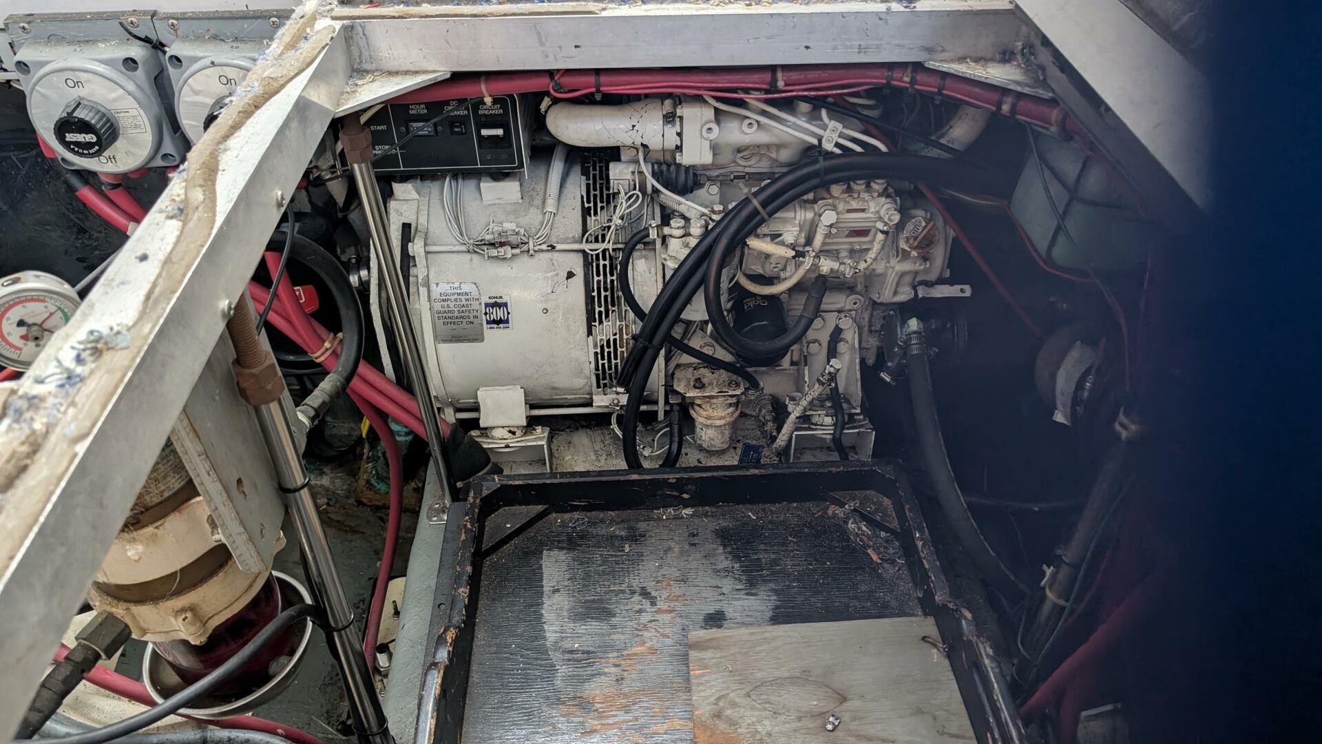 1994 Carver 370 AFT CABIN - Image 48