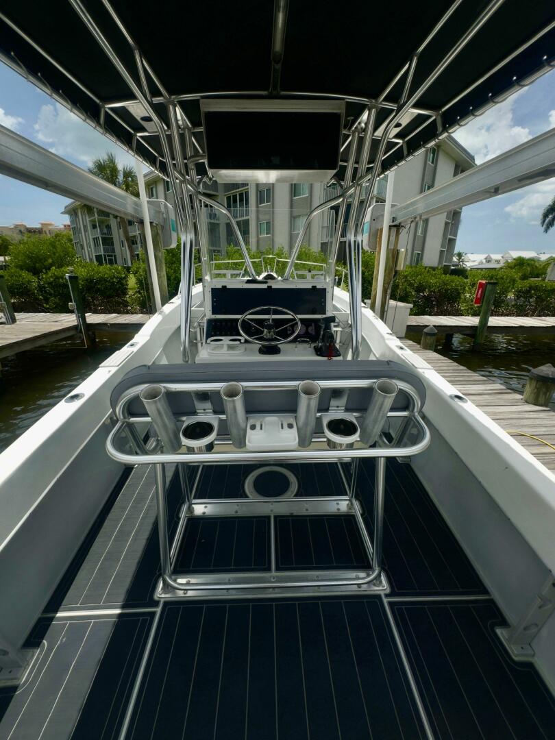 1999 Dusky 256 Center Console - Image 4