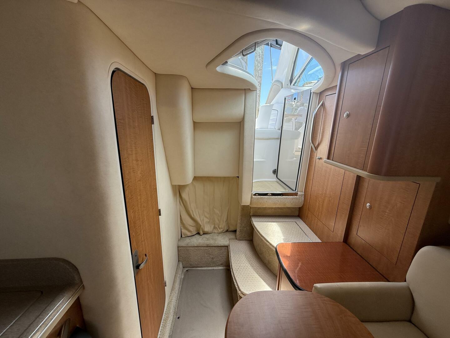2006 Sea Ray 290 Sundancer - Image 15