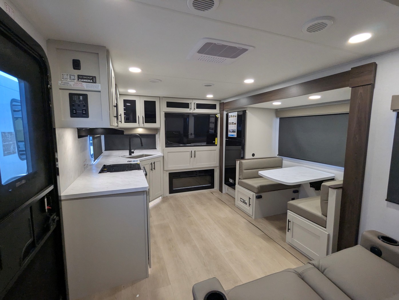 2027 Alliance RV Delta RE250 - Image 21
