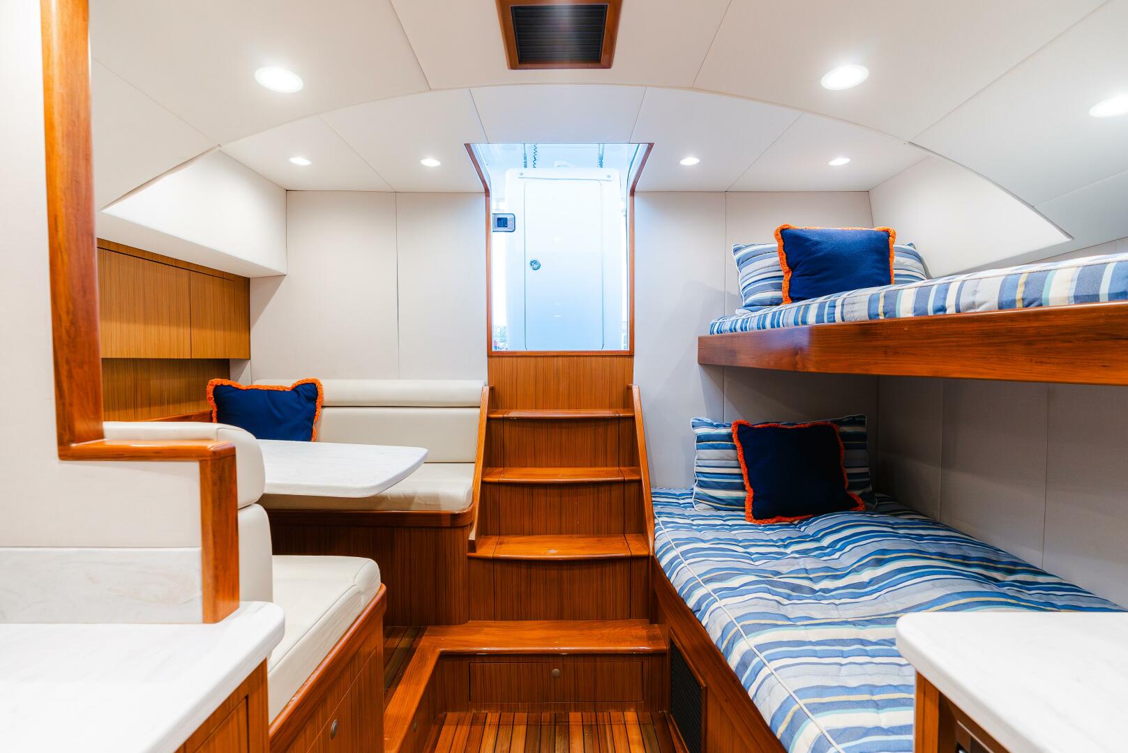 2019 Custom Carolina Daniels Express Sportfish - Image 28