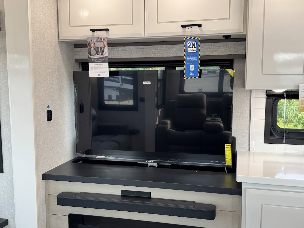 2026 JAYCO PINNACLE 32RLTS - Image 15