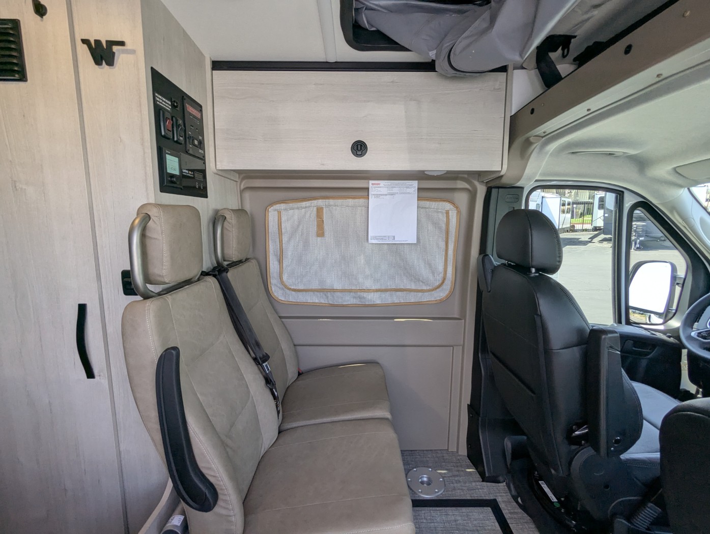 2026 Winnebago Solis 59PX - Image 10