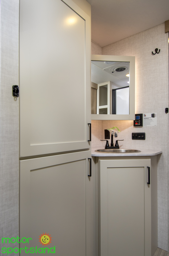 2026 Ember RV E-Series 24RLD - Image 30
